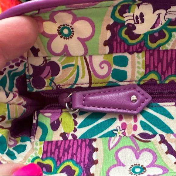 Vera Bradley Mickey and Minnie Tote - Picture 4 of 8